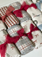 Load image into Gallery viewer, Tied up in Bows Kitchen Waffle Towel
